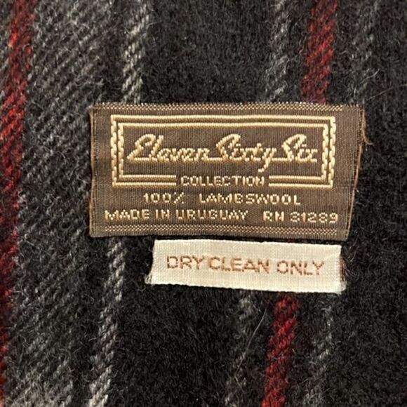 Eleven Sixty Six Collection 100% Lambwool Scarf - Picture 2 of 4